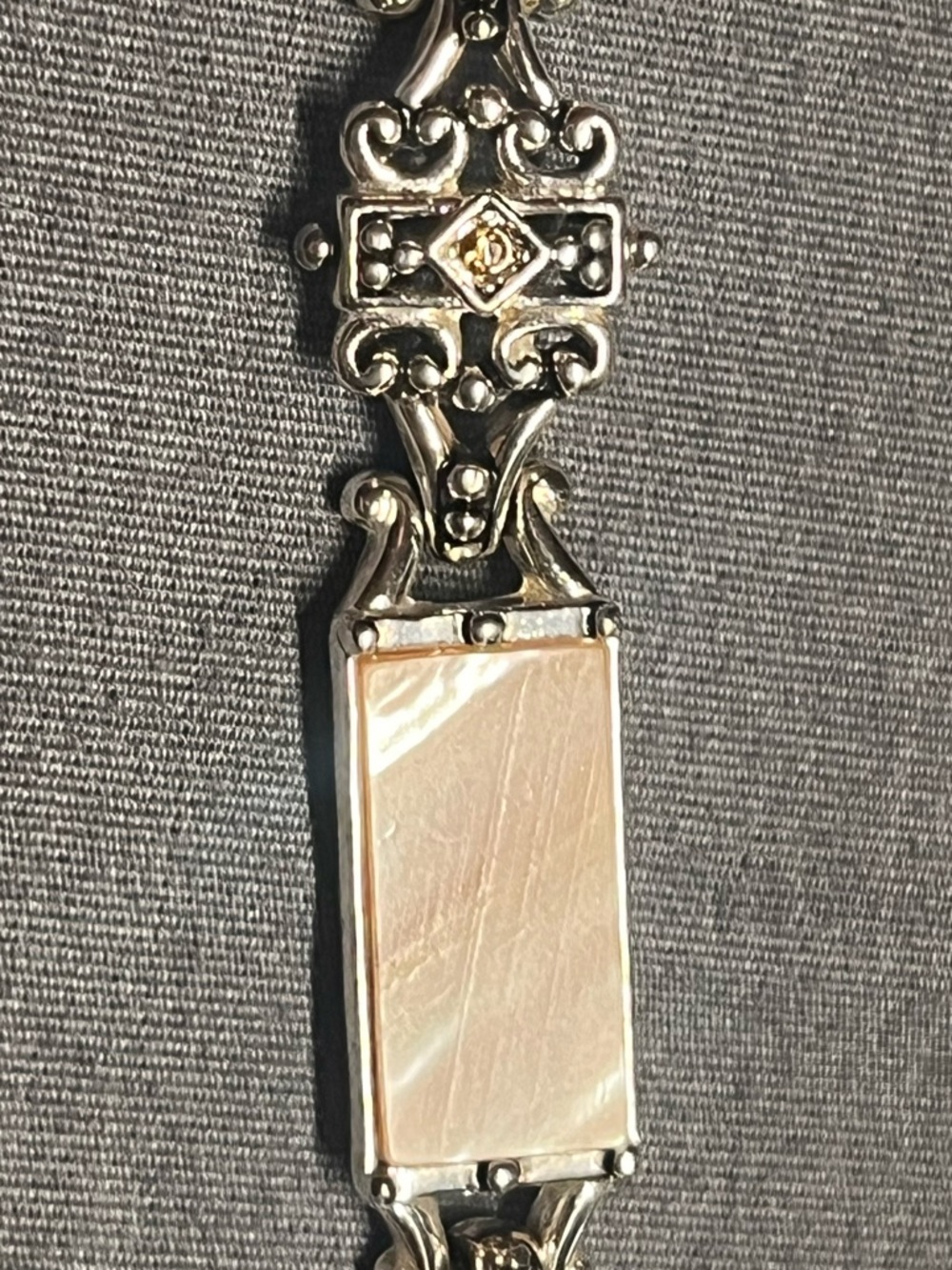 Vintage silver-Tone Bracelet with Rectangular Mother-of-Pearl Accent